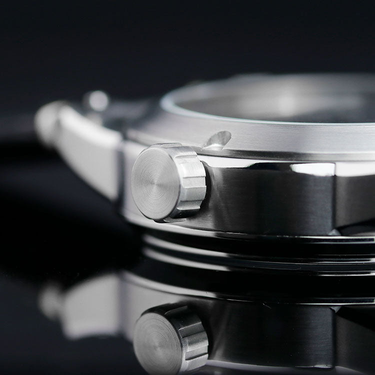 Classic and elegant silver mechanical watch